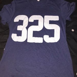 325 area code t-shirt !! never worn